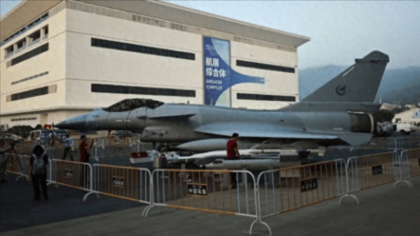 惠州股票配资 伊朗嫌弃俄罗斯交货慢, 转身选择中国歼10CE? 中国战机能否救急?